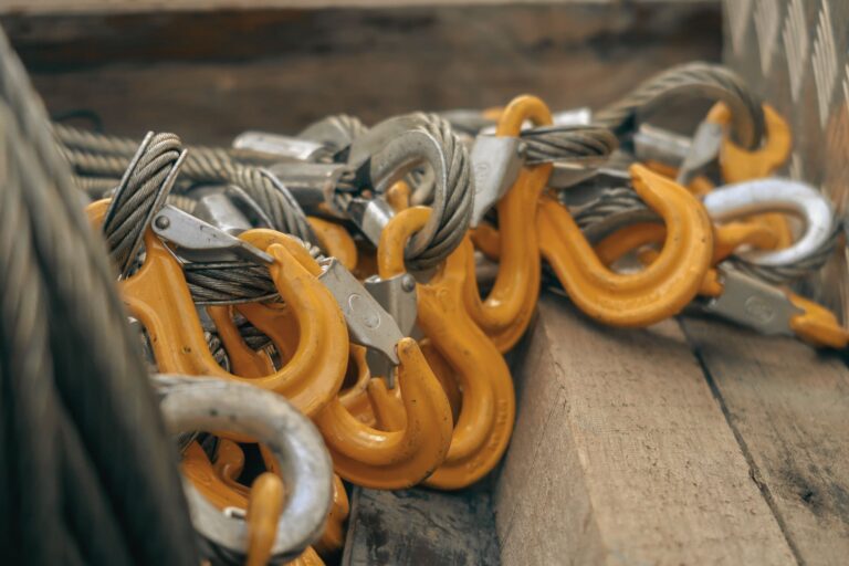 Selection of steel wire rope, chain and hooks